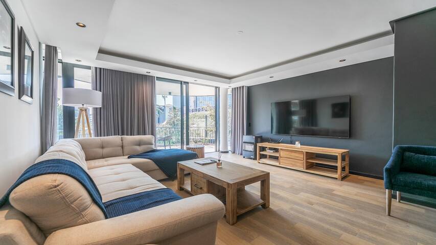 Sadashe 2Bed Luxe Urban Retreat