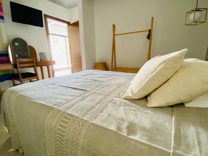 საძინებელი 1