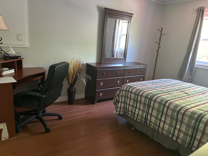 غرفة النوم 2