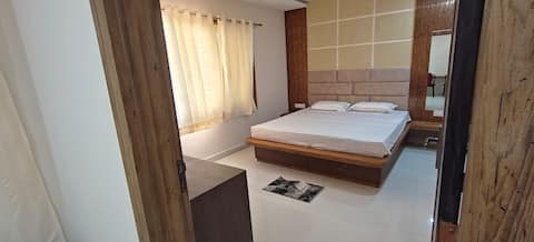 Panda's Home Stay
306