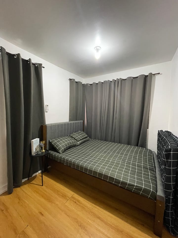 საძინებელი 1