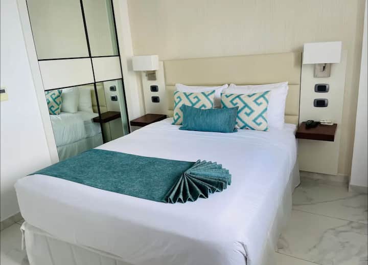 საძინებელი 1