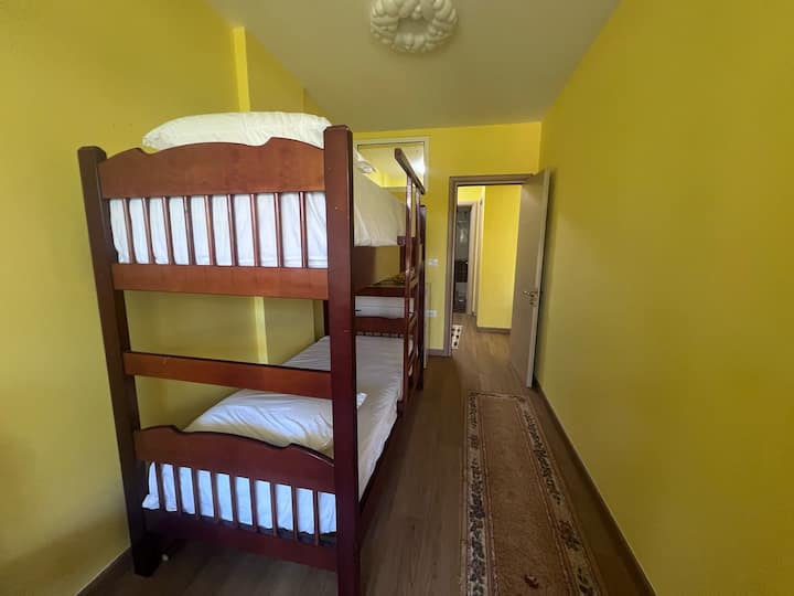 غرفة النوم 2