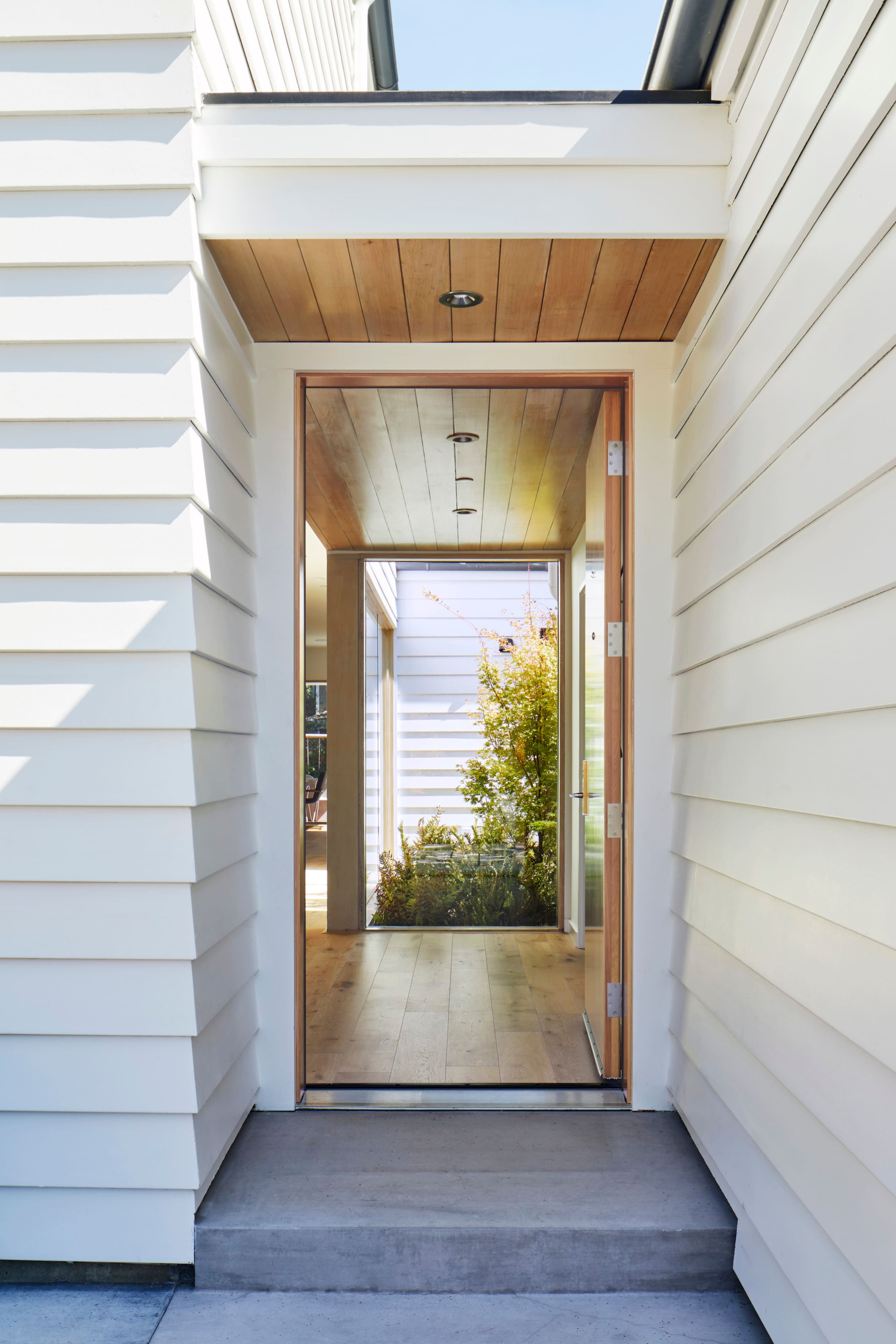 New Custom-Built Home Near Downtown Menlo Park - Photo 17
