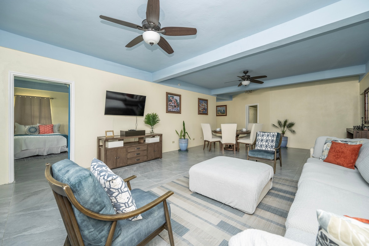 Popular Airbnb listing: !NEW! Beautiful 4BR/3BA near restaurants & shops! in Charlotte Amalie East