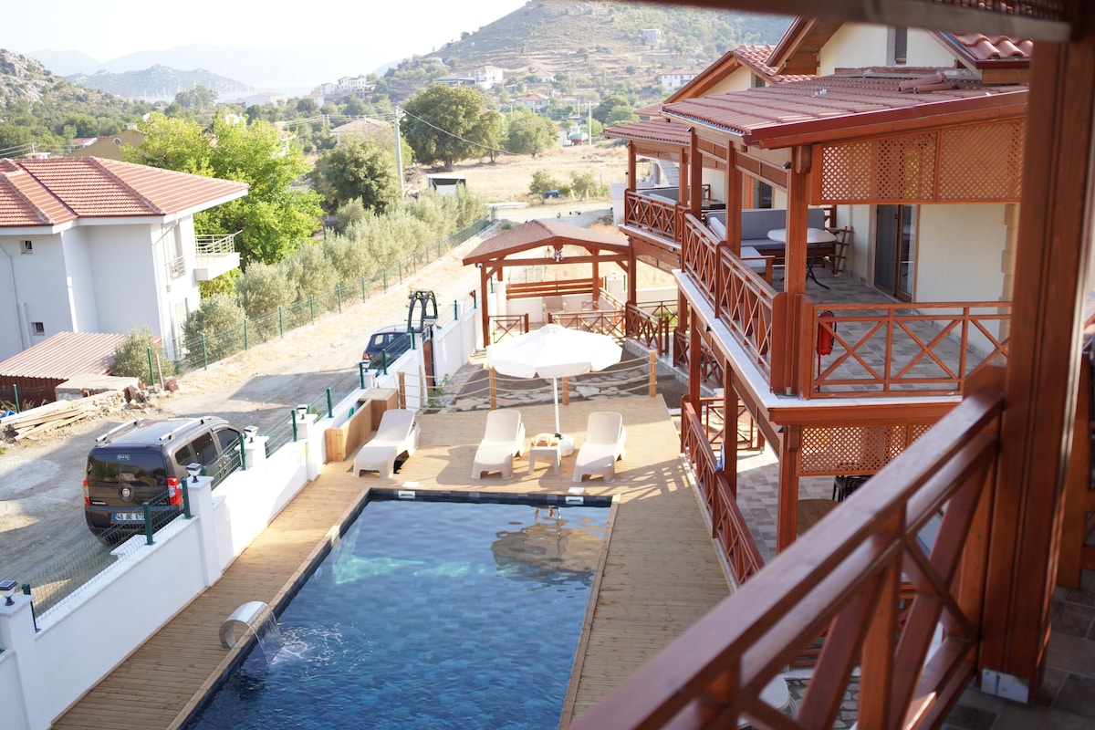 Marmaris (Bozburun) C2