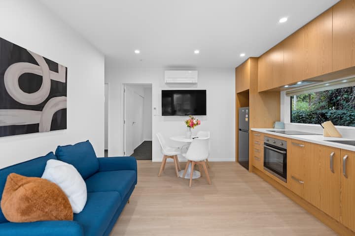 New Cosy Duplex With Double & Single Brs - Governors Bay