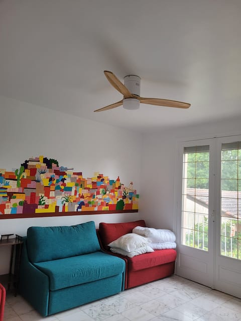 Castelmaurou bright rooms