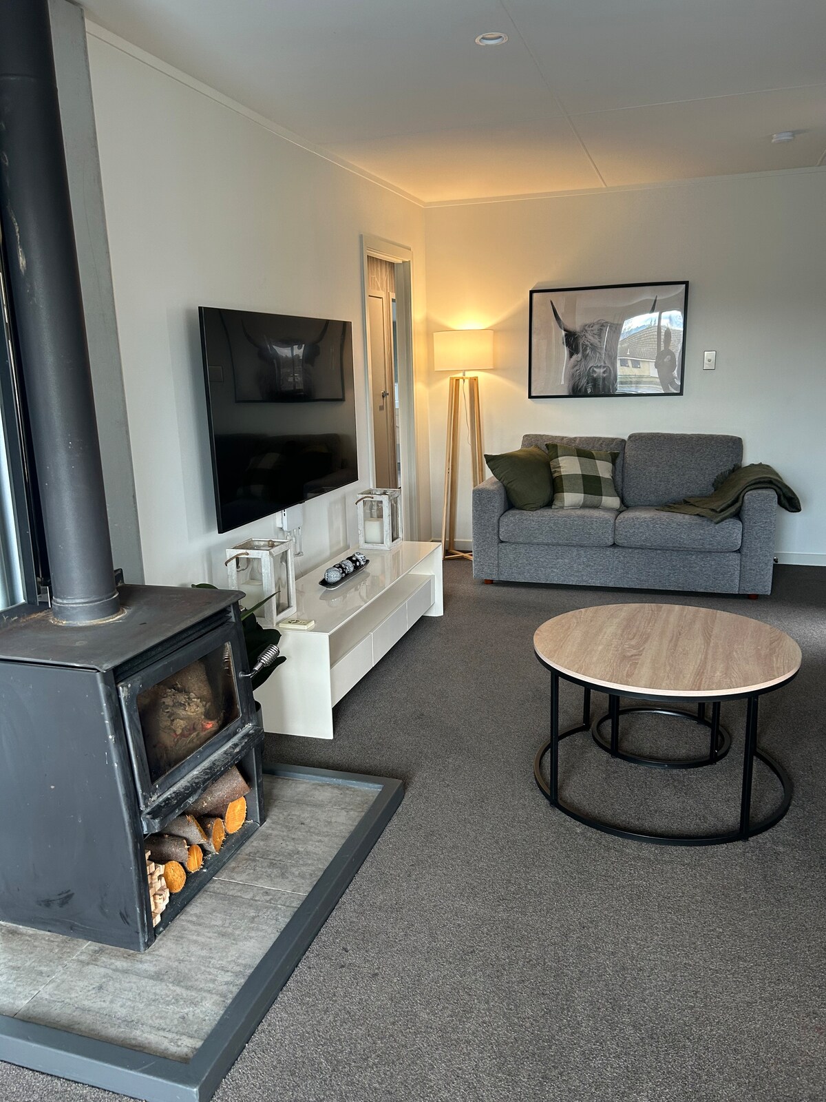 Successful Airbnb property: Elevated Mountain Views on Waenga in Cromwell