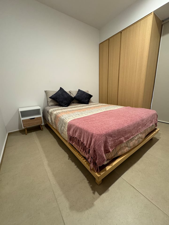 საძინებელი 2