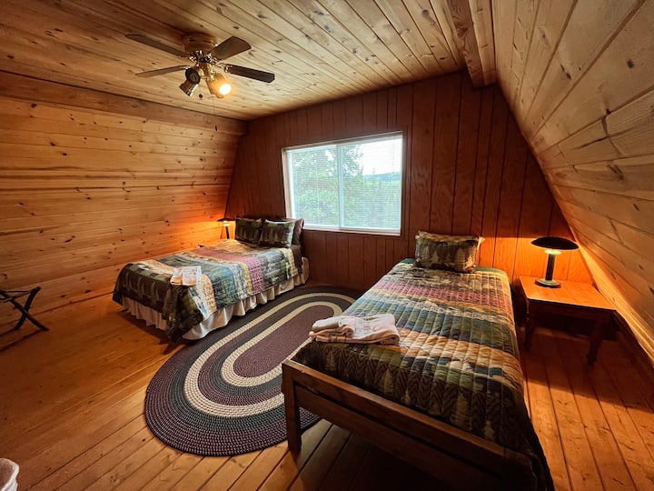 Chumba cha kulala cha ghorofa chenye mwonekano wa Klutina 