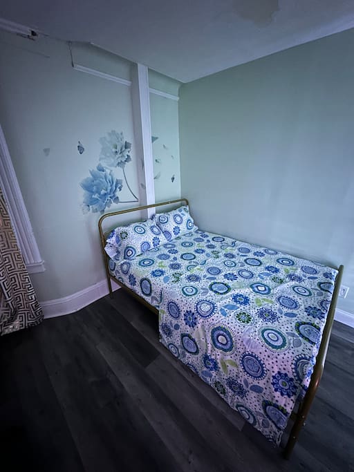 Airbnb Lovely Room 2