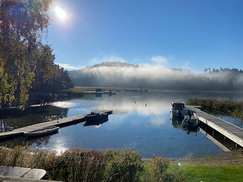 Fantastic accommodation with its own dock