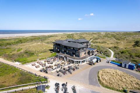 Sunny apartment at 50 meters from the beach