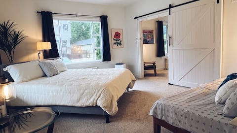 Coziness@ Cedar Creek Crossroads