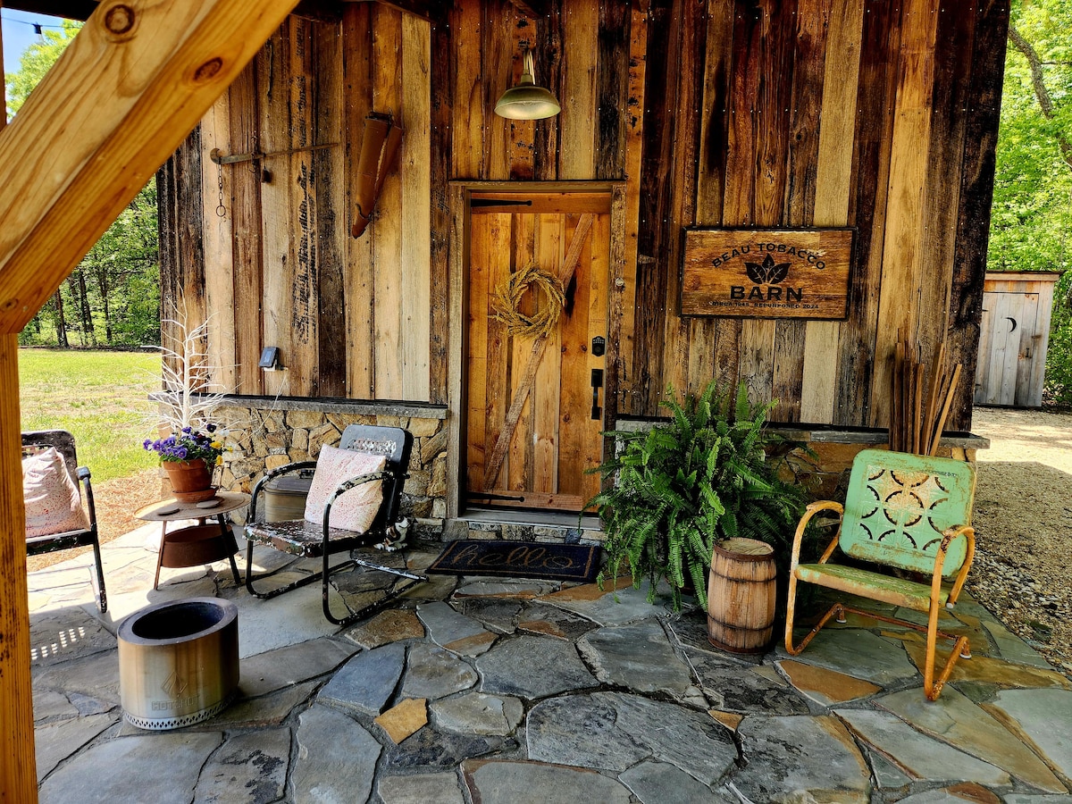Beau Tobacco Barn - Barns for Rent in Mocksville, North Carolina, United  States