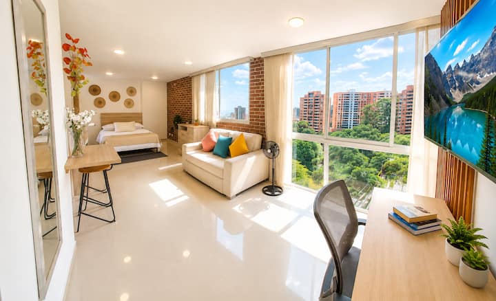1 Great Apto In Poblado Piso 10, Free Parking - Medellín, Colombia