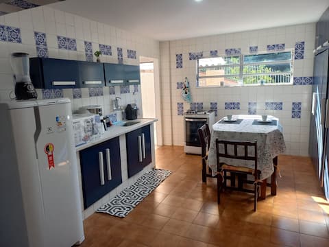 Successful Airbnb property: 2-bedroom house, En-suite with parking Teresópolis in Teresópolis