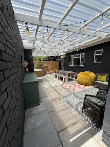 Gather ‘Round gallery image 5