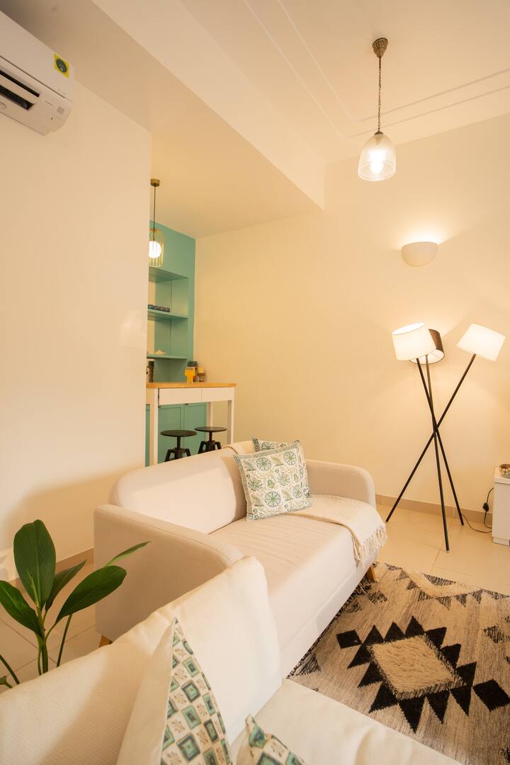 Living room image 8