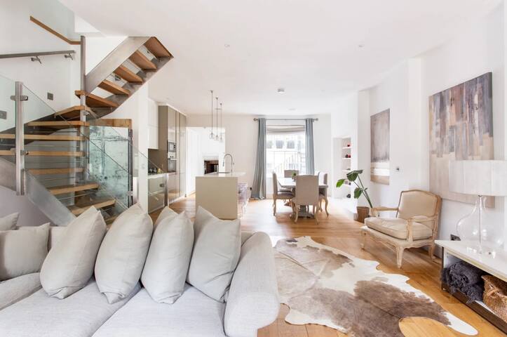 The Iconic Little Venice gallery image 2