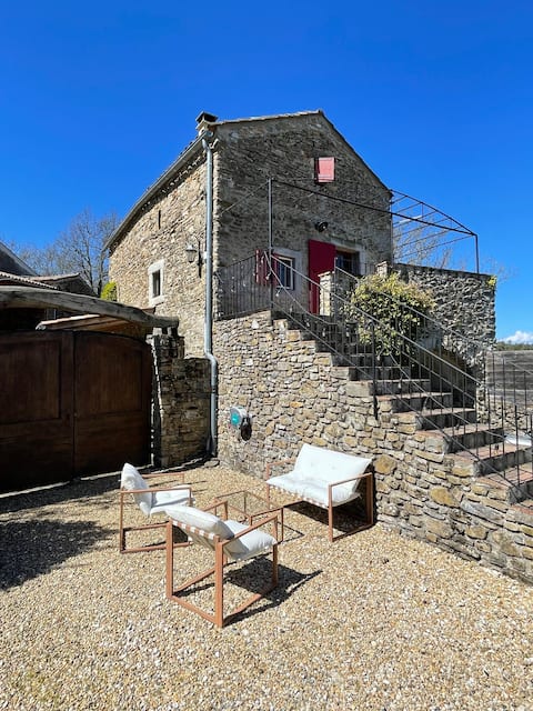 Le Petit Mas / 7-Person Cottage