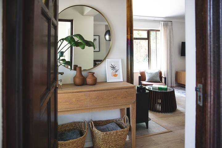 The Writer’s Nook gallery image 3