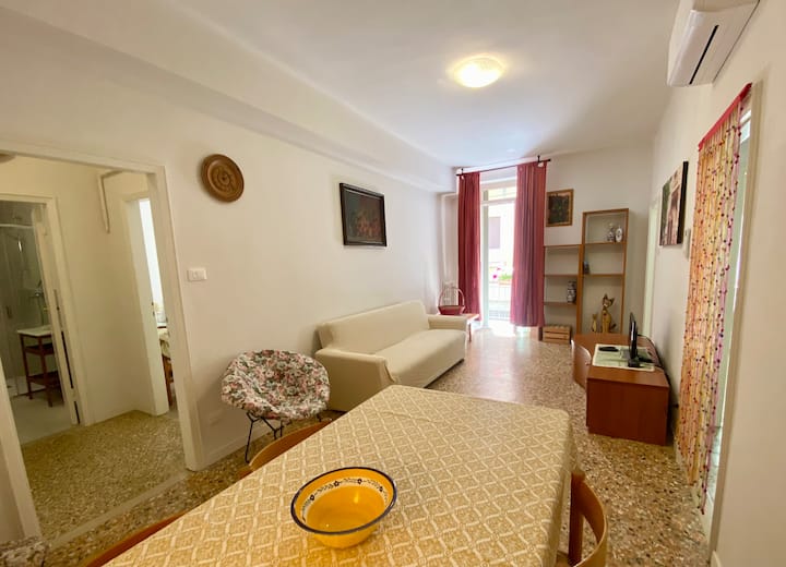 Polly's Apartment 1 Floor - Verona