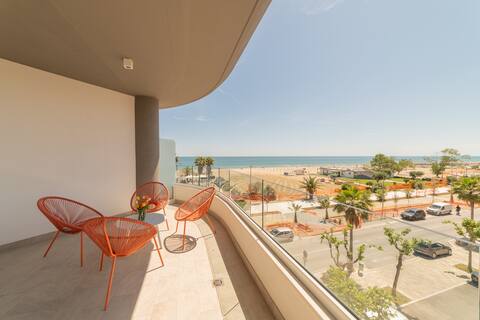 Incredible SEA VIEW: 2 Bathrooms 2 Bedrooms