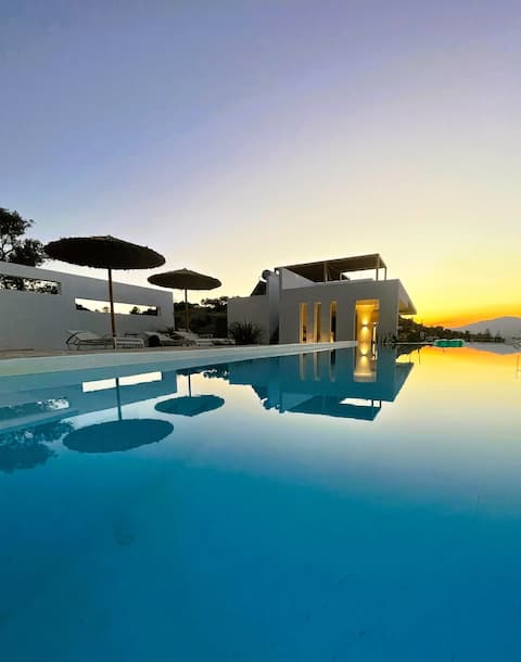 3 Villas with Pool for Groups – Psarea Villas