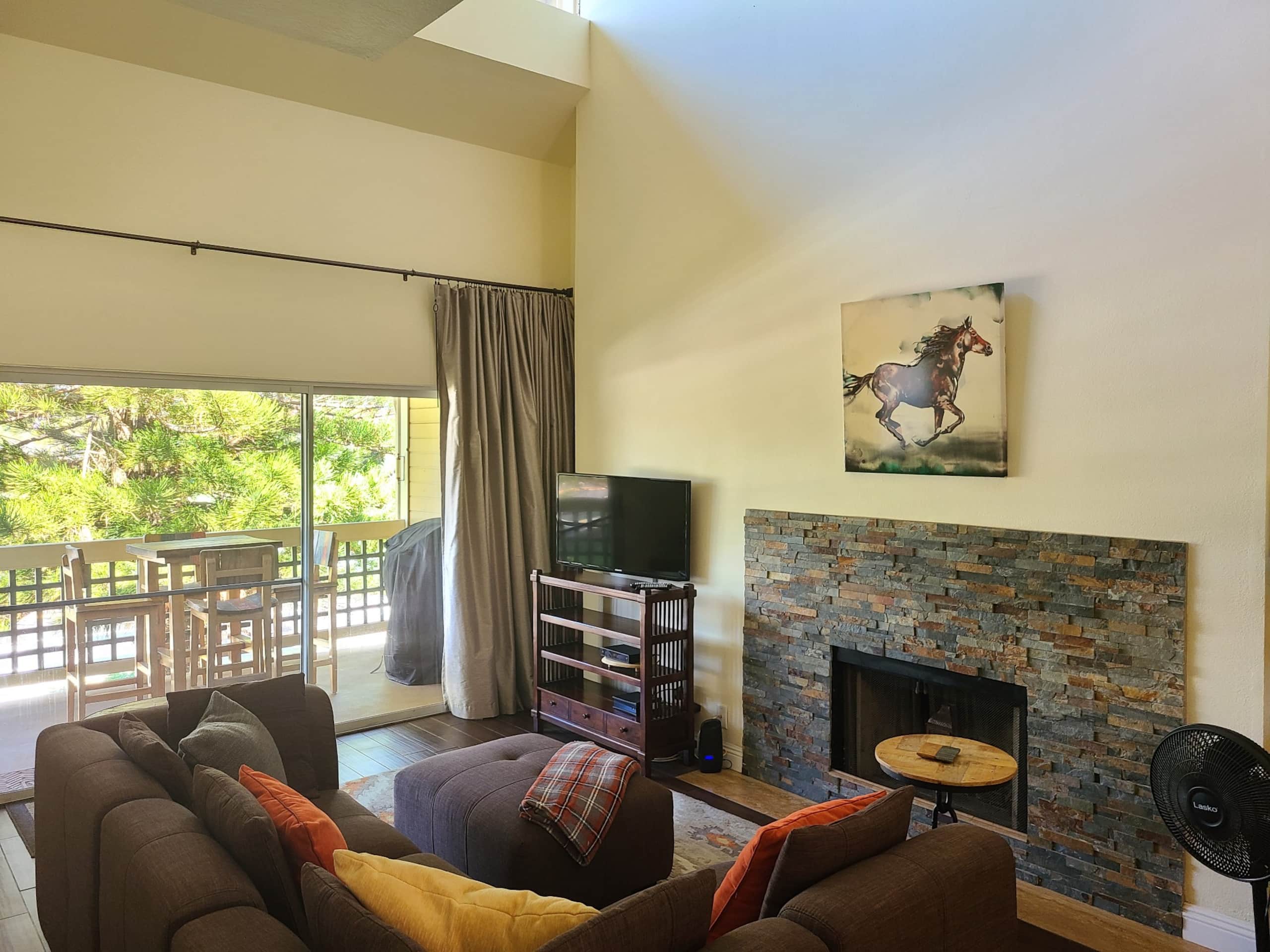 Waikoloa Hills Getaway - Entire Condominium - Photo 1