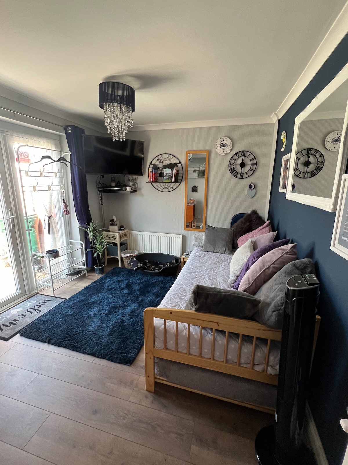 Popular Airbnb listing: Sea gulls rest, Whitstable in Chestfield