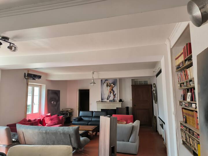 ห้องนั่งเล่น