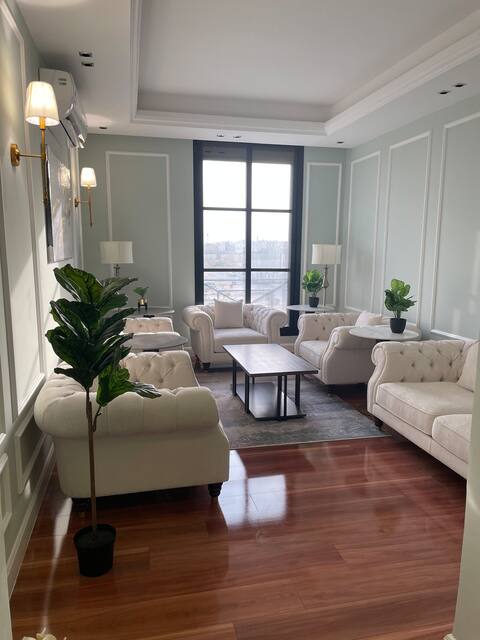 Spacious Top Floor Majdiah Apt- AlQairawan Dist.