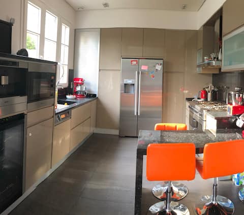 Very nice family house close to Disney and Paris