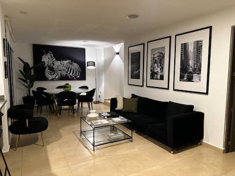 Top performing Airbnb: Beautiful house in Zibata Queretaro in Zibatá [Fraccionamiento]