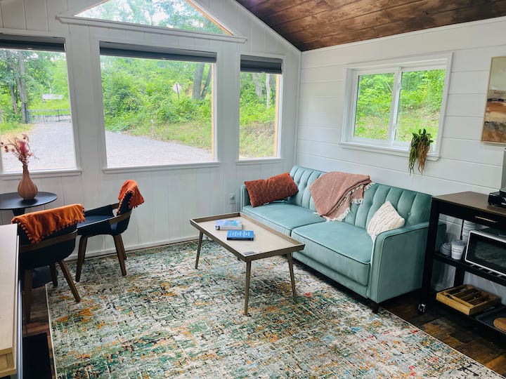 Goosecreek Retreat - New Modern Cabin On 65 Acres - Tar Hollow State Park, Laurelville