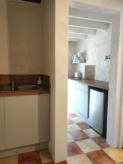 Propriété Airbnb réussie: Quiet studio 15 minutes from Puy du Fou à Chanverrie