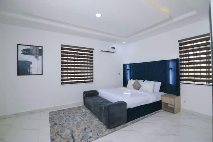 غرفة النوم 2