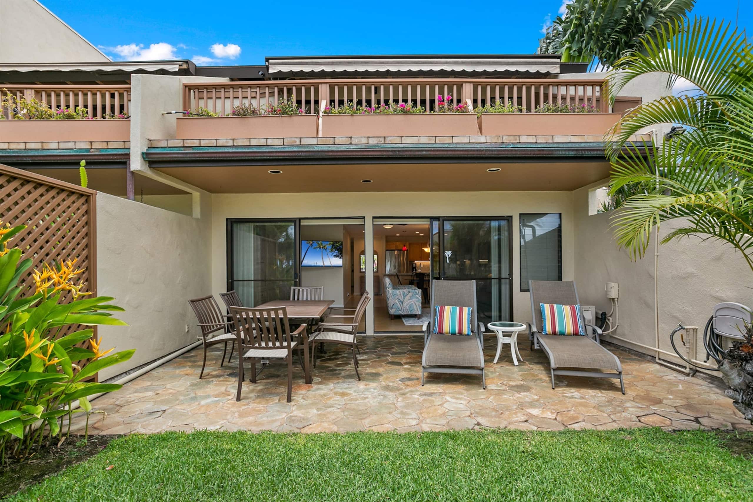 Condo in Kihei · ★4.9 · 1 bedroom · 2 beds · 2 private baths - Image 15