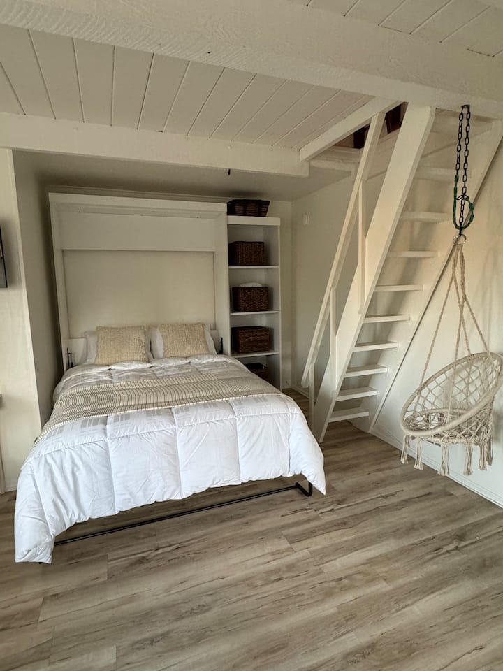 Private Beach Access 3 Beds +2 Lofts - Del Mar, CA