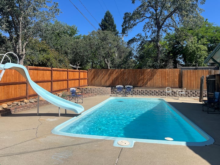 Dragonfly Retreat - Redding, CA
