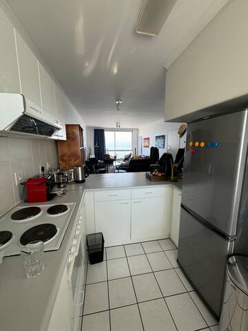 Relax & enjoy blissful sea views gallery image 5