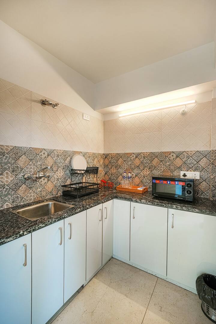 Glen 2 Bedroom : Pvt Balcony+parking ( 1 Km Mall ) - Mussoorie