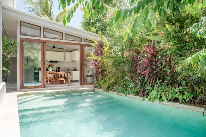 Intimate Guesthouse With Pool In Central Canggu 3 - Canggu
