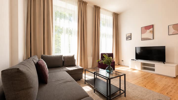 + Hipspot Berlin Mitte R3 + - Berlin