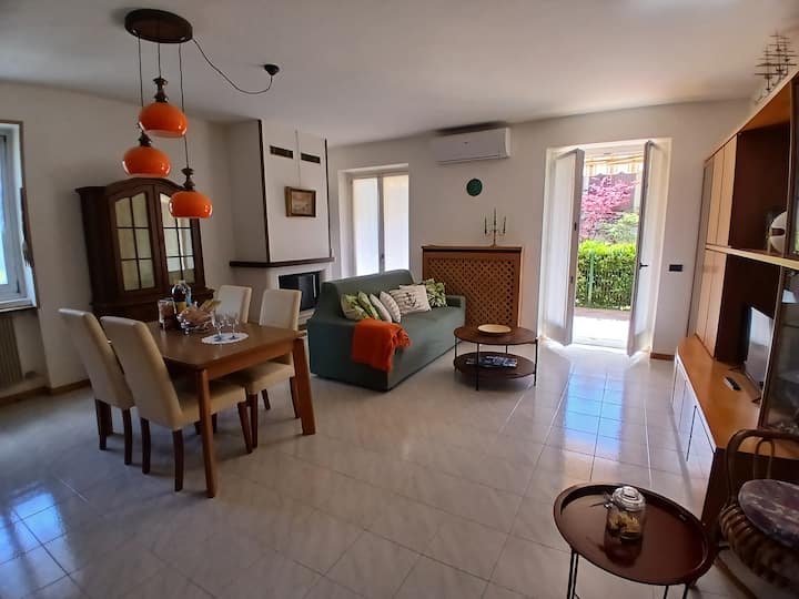 La Casa Di Olivia,appartamento Con Garage Privato - Domaso