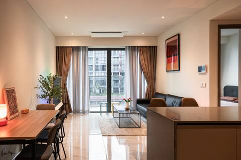 Metropole Opera 2 bedroom cozy