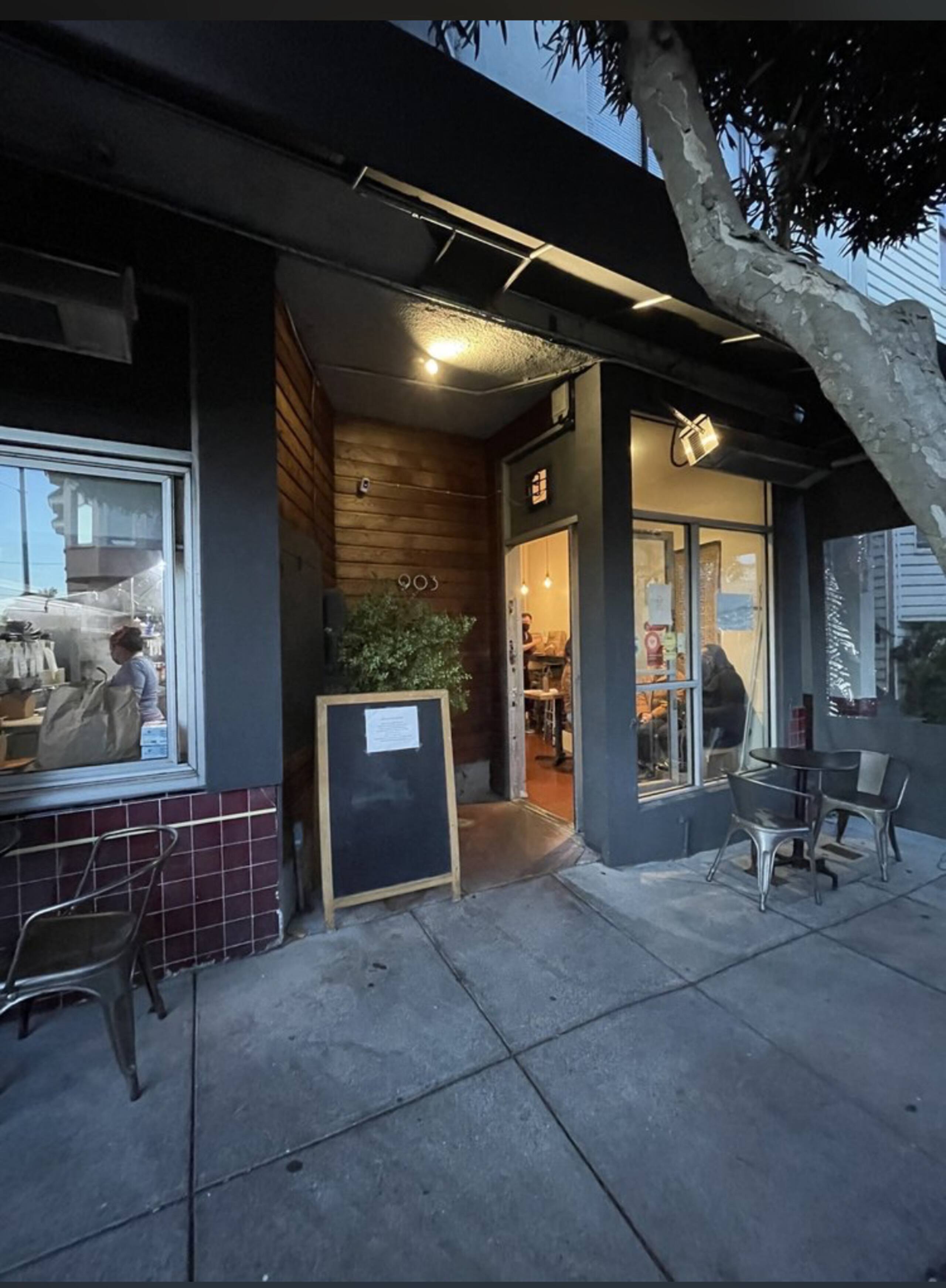 Home in San Francisco · ★5.0 · 3 bedrooms · 4 beds · 2 baths - Image 46