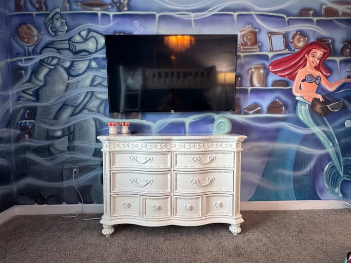 为您的迪士尼公主更新梳妆台！